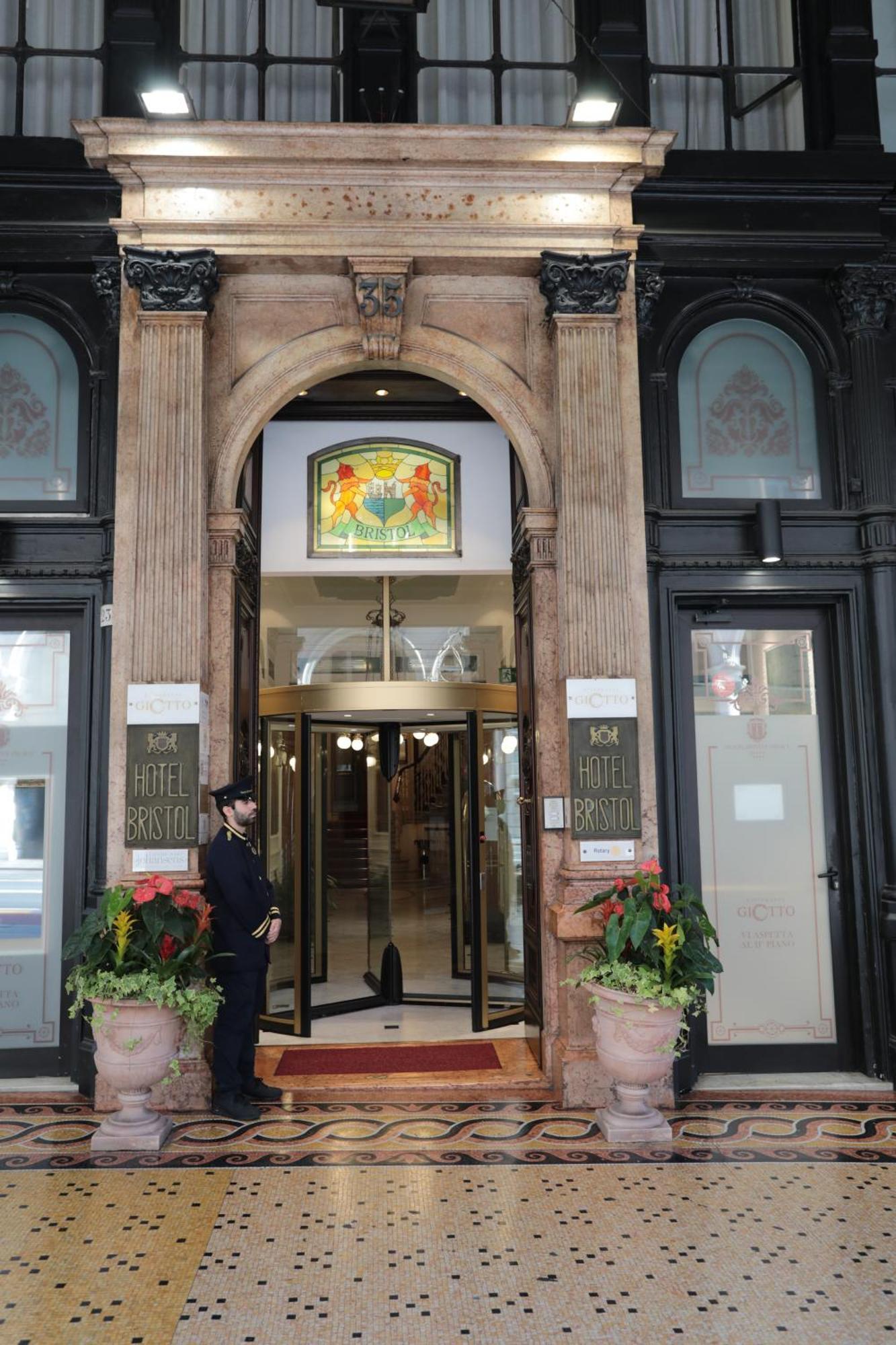 Bristol Palace 5*