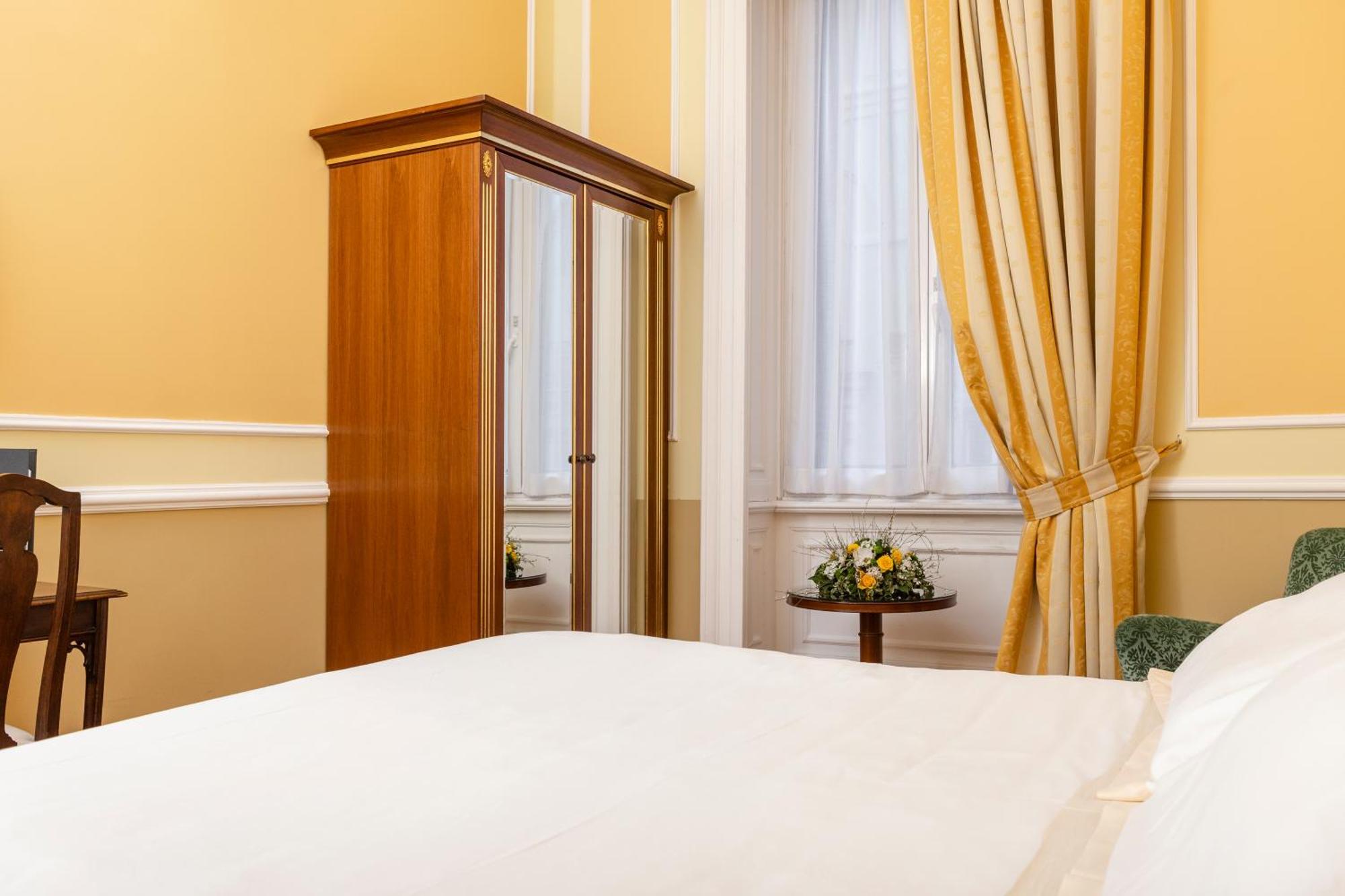 Bristol Palace 5*