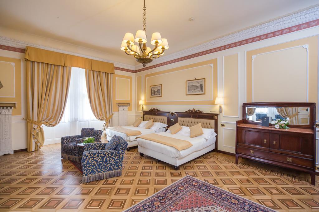 Hotel Bristol Palace
